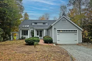 17 Walton Heath Dr, Grantham, NH 03753 - Photo 1