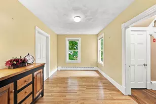 97 Dutton Rd, Pelham, NH 03076 - Photo 19