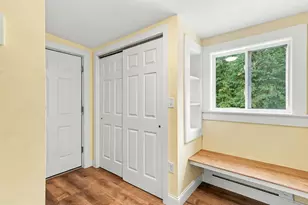 97 Dutton Rd, Pelham, NH 03076 - Photo 5