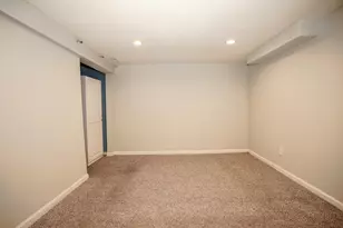 1110 W Hollis St, Nashua, NH 03062 - Photo 43