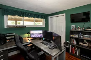 1110 W Hollis St, Nashua, NH 03062 - Photo 39