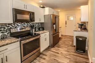 1110 W Hollis St, Nashua, NH 03062 - Photo 21