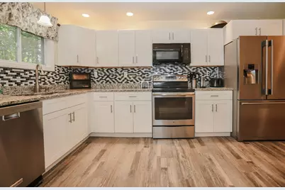 1110 W Hollis Street, Nashua, NH 03062 - Photo 23