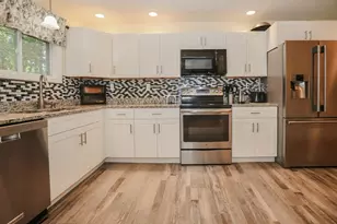 1110 W Hollis St, Nashua, NH 03062 - Photo 23