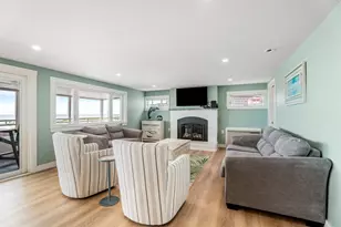 27 Concord Ave, Hampton, NH 03842 - Photo 17