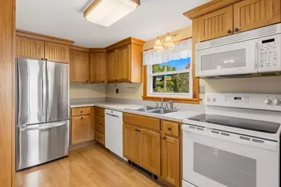 57 Thornton Street, Portsmouth, NH 03801 - Photo 17