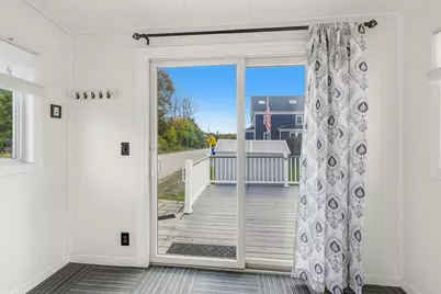57 Thornton Street, Portsmouth, NH 03801 - Photo 23