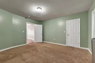 417 Bartlett St, Manchester, NH 03102 - Photo 21