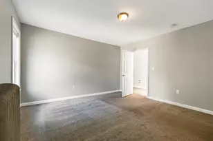 417 Bartlett St, Manchester, NH 03102 - Photo 37