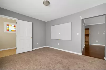 417 Bartlett Street, Manchester, NH 03102 - Photo 15