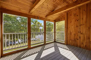 71 N High St, Derry, NH 03038 - Photo 11
