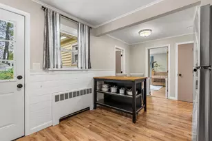 9 Taylor St, Laconia, NH 03246 - Photo 15