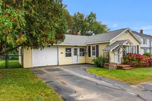 9 Taylor St, Laconia, NH 03246 - Photo 25