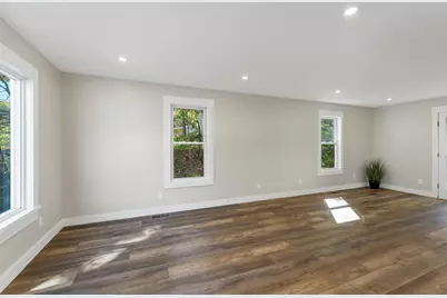 88 S Main Street, Laconia, NH 03246 - Photo 7