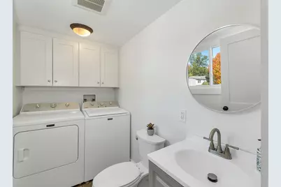 88 S Main Street, Laconia, NH 03246 - Photo 27