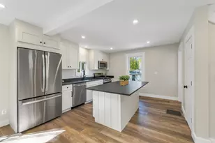 88 S Main St, Laconia, NH 03246 - Photo 3