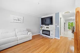 2 Chandler Ct, Hudson, NH 03051 - Photo 5