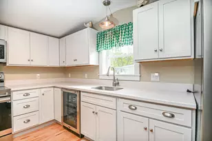 18 Seabreeze Dr, North Hampton, NH 03862 - Photo 15