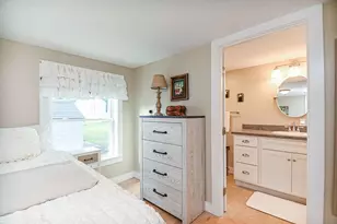 18 Seabreeze Dr, North Hampton, NH 03862 - Photo 21