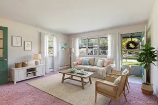 8A Wentworth St, Exeter, NH 03833 - Photo 5