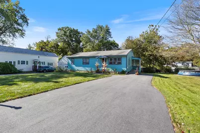 8A Wentworth Street, Exeter, NH 03833 - Photo 3