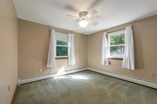 37 Beechwood Rd, Hudson, NH 03051 - Photo 33