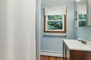 37 Beechwood Rd, Hudson, NH 03051 - Photo 43