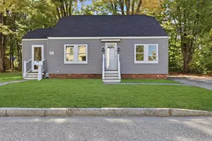 40 Grove St, Rochester, NH 03868 - Photo 1