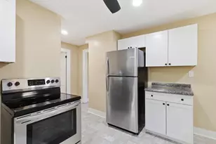 40 Grove St, Rochester, NH 03868 - Photo 11