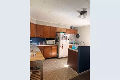 35 Academy Square, Laconia, NH 03246 - Photo 27