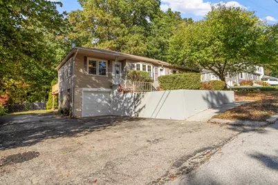 60 Constant Street, Manchester, NH 03103 - Photo 3