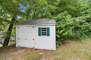 69 College Rd, Goffstown, NH 03045 - Photo 3