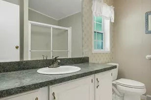 304 Darby Dr, Laconia, NH 03246 - Photo 21