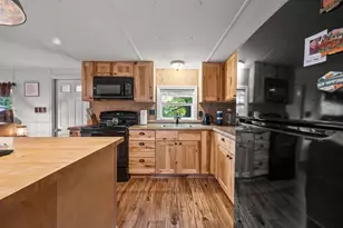 27 2nd St, Gorham, NH 03581 - Photo 7