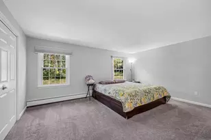 28 Meadowview Cir, Nashua, NH 03062 - Photo 19