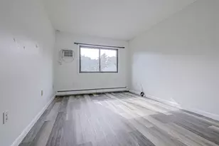 13 Strawberry Bank Rd, Nashua, NH 03062 - Photo 15