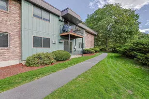 13 Strawberry Bank Rd, Nashua, NH 03062 - Photo 21
