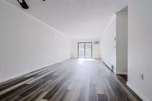 13 Strawberry Bank Rd, Nashua, NH 03062 - Photo 5