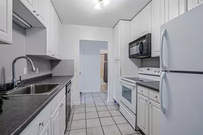 13 Strawberry Bank Road #10, Nashua, NH 03062 - Photo 7