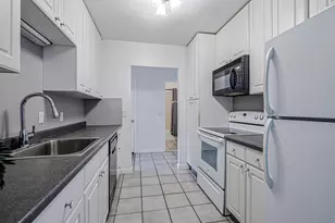 13 Strawberry Bank Rd, Nashua, NH 03062 - Photo 7