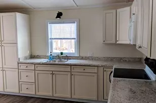 131 Epping Rd, Exeter, NH 03833 - Photo 3