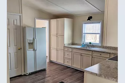 131 Epping Road, Exeter, NH 03833 - Photo 5