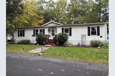 131 Epping Road, Exeter, NH 03833 - Photo 1