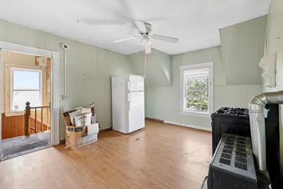 223 Green Street, Manchester, NH 03103 - Photo 3