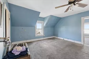 223 Green St, Manchester, NH 03103 - Photo 11