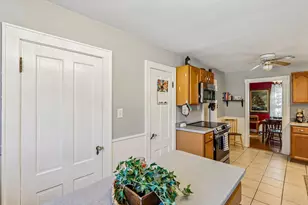 88 Broadway St, Pembroke, NH 03275 - Photo 13