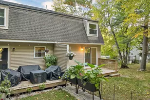 18 Juniper Rd, Derry, NH 03038 - Photo 9