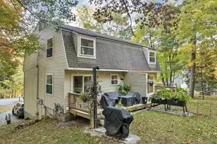 18 Juniper Rd, Derry, NH 03038 - Photo 9