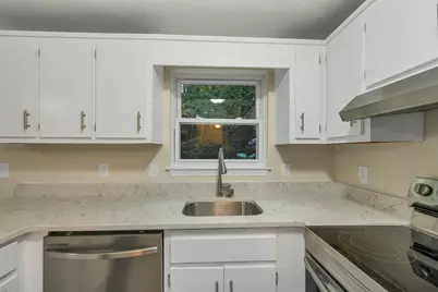 18 Juniper Road, Derry, NH 03038 - Photo 19