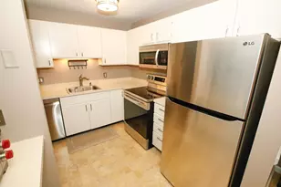 2 Timberwood Dr, Goffstown, NH 03045 - Photo 11
